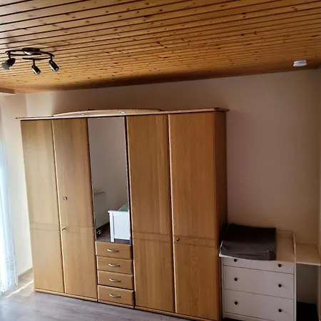 Апартаменты Familiennest-eifel