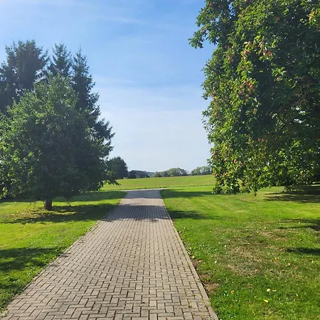 Апартаменты Familiennest-eifel